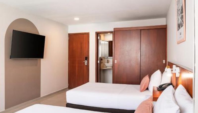 Info - Hotel MS Chipichape