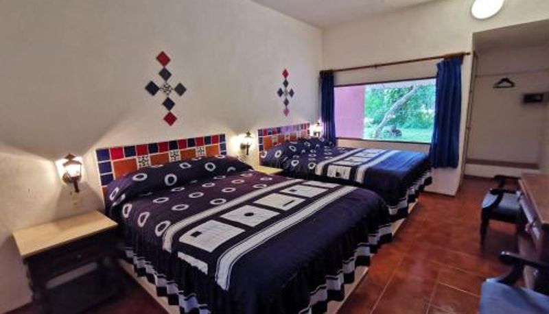 Dreibettzimmer - Hotel Doralba Inn Chichen