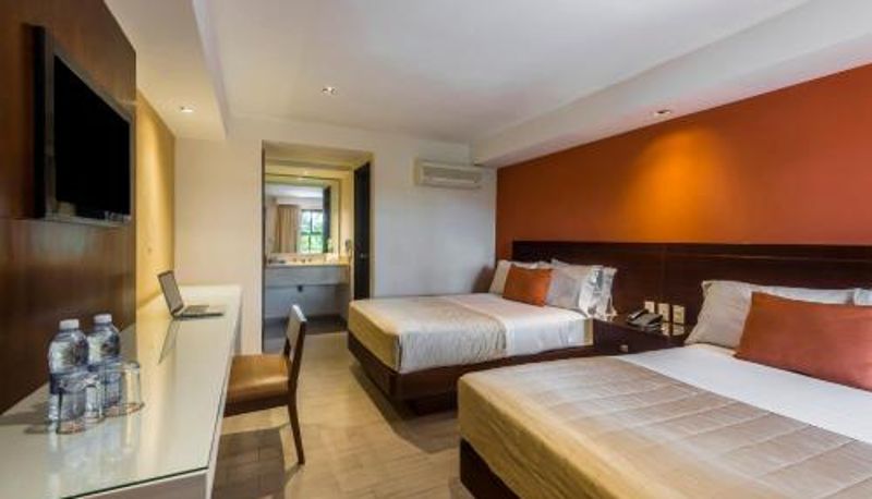 Habitación - Hotel Puerta Del Sol Guadalajara