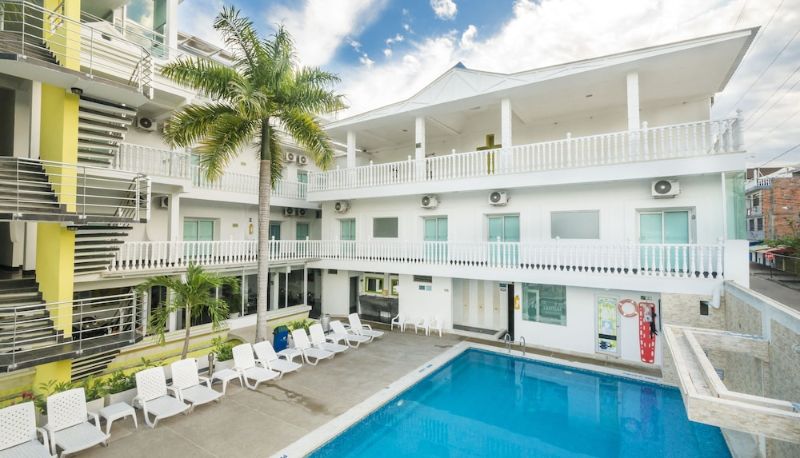 Pool - Hotel Manantial