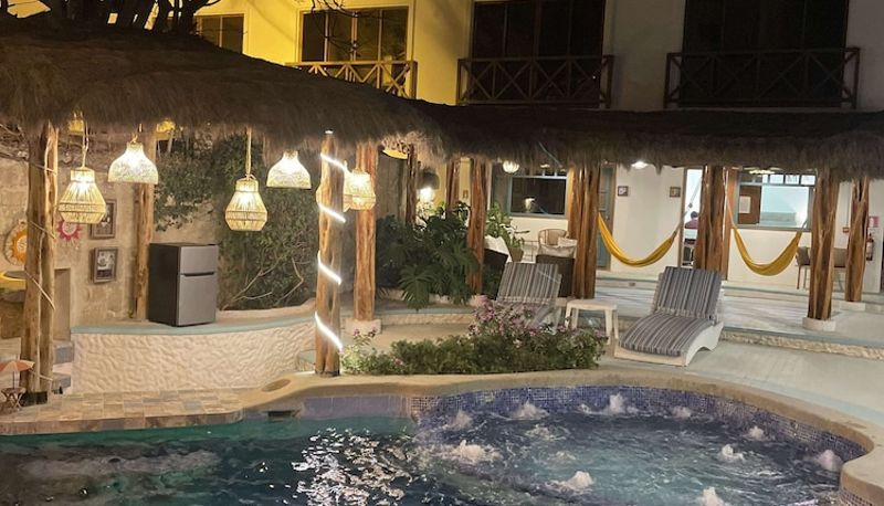 Pool - Hostería Punta Blanca