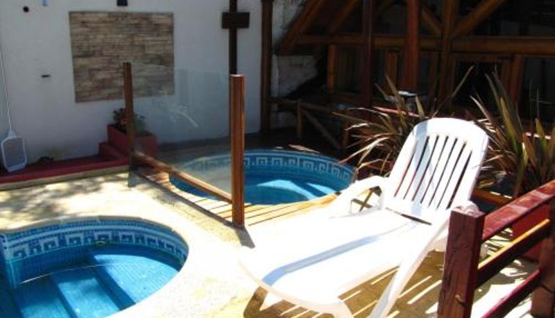 Havuz - Loma Escondida Apart Cabañas & Spa