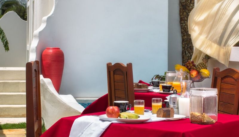 Restaurant - OndaBlueBrasil