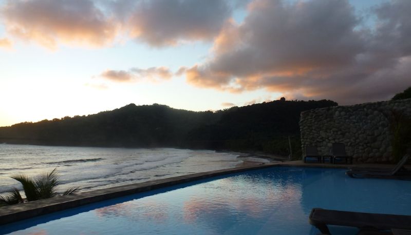Havuz - Pagua Bay House Oceanfront Cabanas