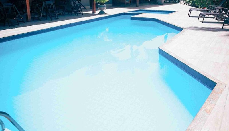 Havuz - Ayla Praia Hotel