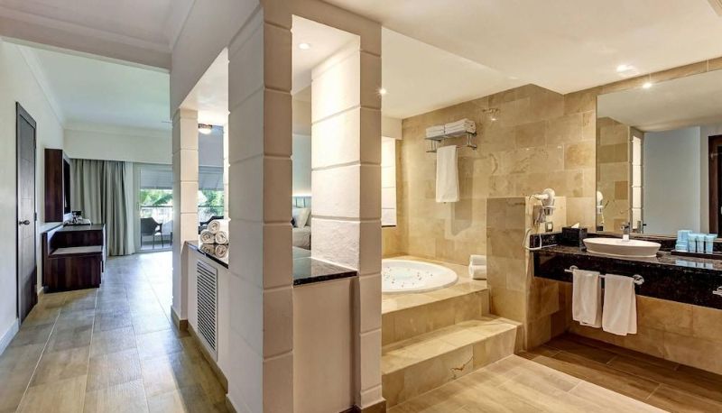 Camera standard - An Autograph Collection Royalton Splash Punta Cana