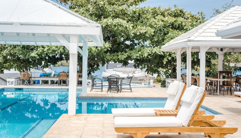 Pool - Barefoot Cay Resort