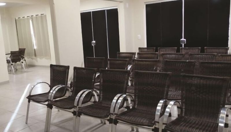 Lobby - La Vitre Hotel