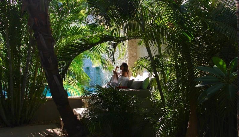 Havuz - The Diplomat Boutique Hotel