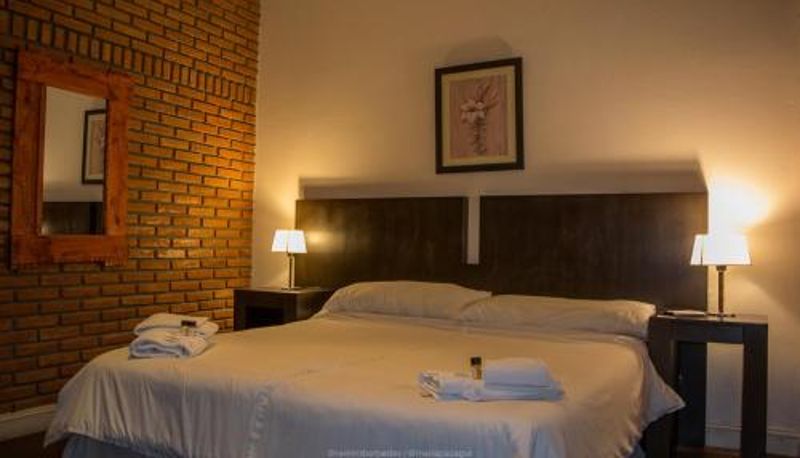Camera - La Barraca Resort