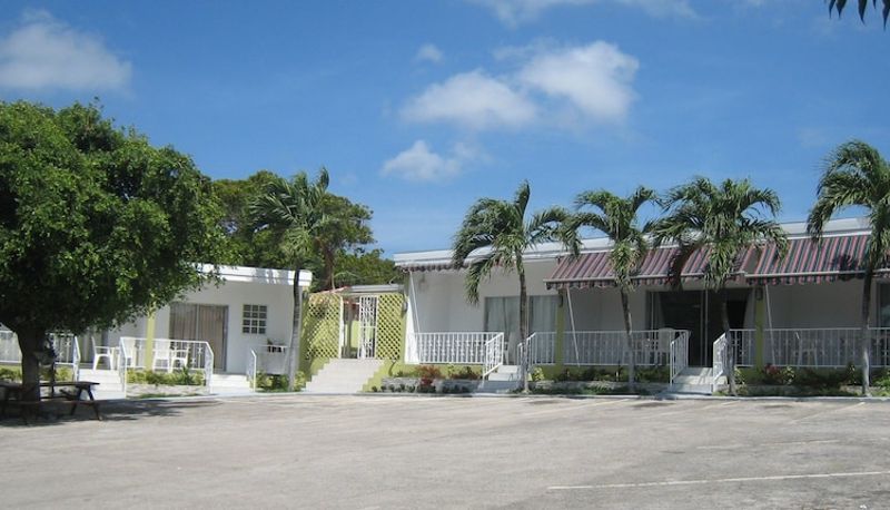 Info - Residents Inn Alablanca Apartments