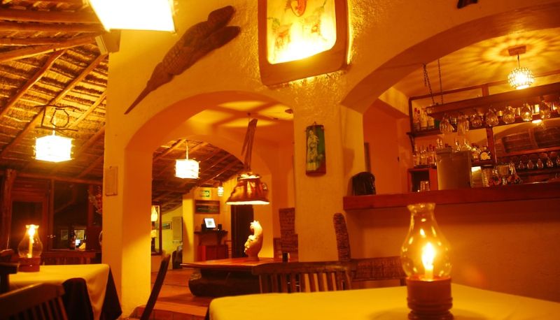 Restoran - Piedra Escondida
