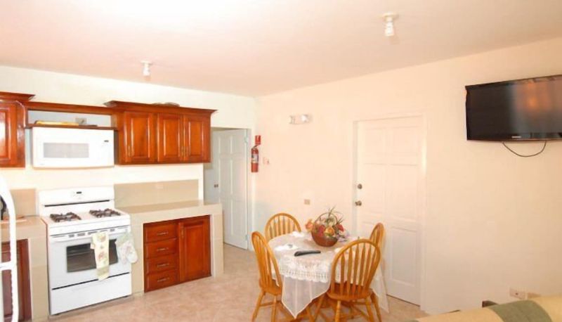 Apartamento - J&G's Tropical Apartments