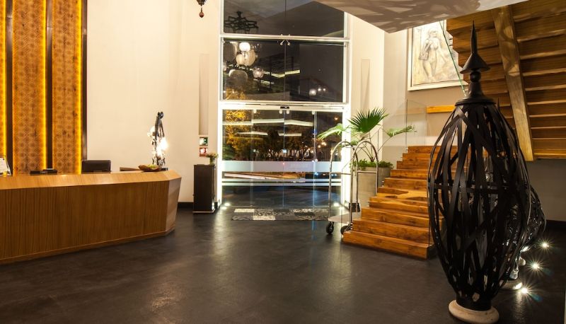 Resepsiyon - Square Small Luxury Hotel - Nuevo Consulado