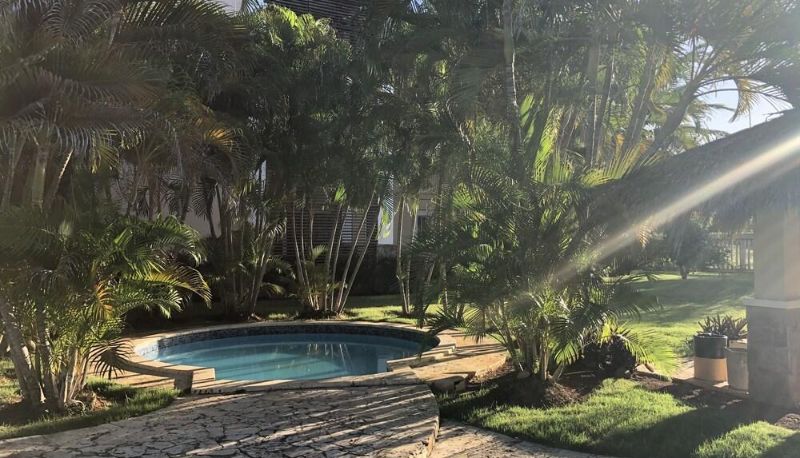 Buitenruimte van het hotel - Laguna Golf Bavaro