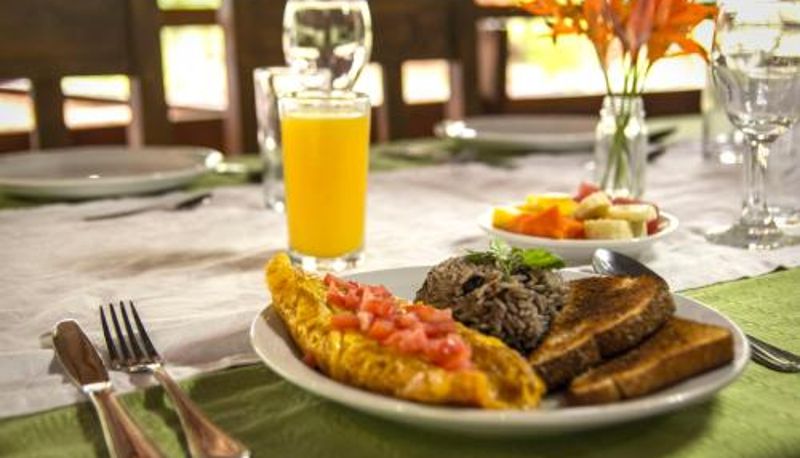Sala prima colazione all'interno del ristorante - Poor Man's Paradise Lodge