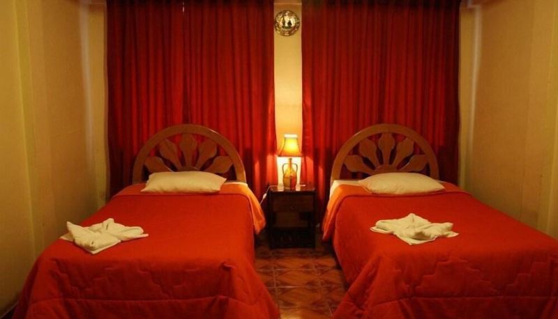 Standard room - Golden House Inn