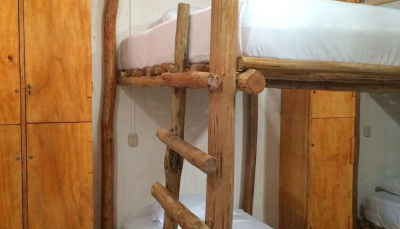 Budget room (single) - MayaYoga Hostel