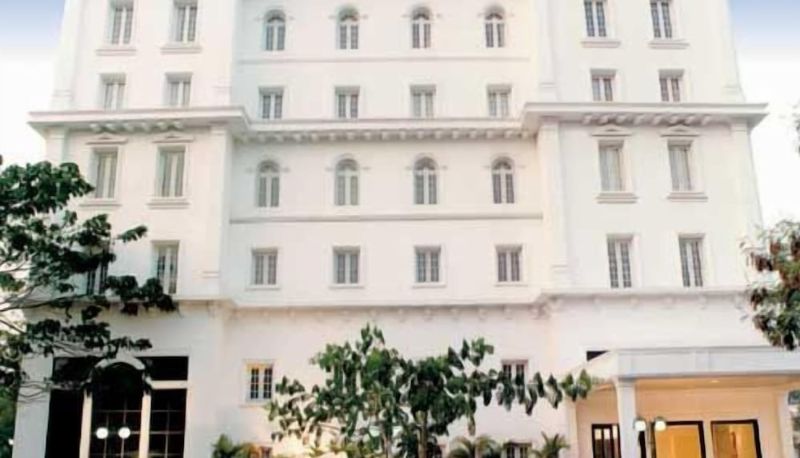 Info - The Avenue Center Hotel