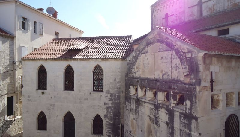 Info - Bed and Breakfast Vanjaka