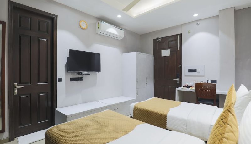 Komfortzimmer (Doppel) - Cosy Grand @Chanakyapuri by The Cosy Hotels