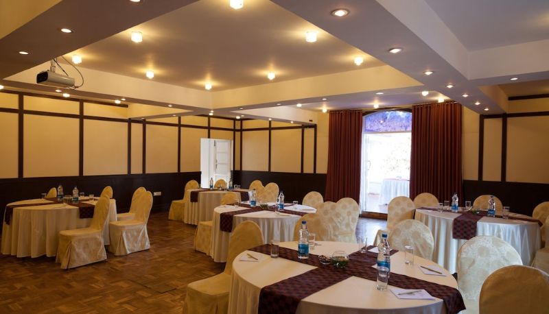 Sala na spotkanie - Sterling Kodai Lake