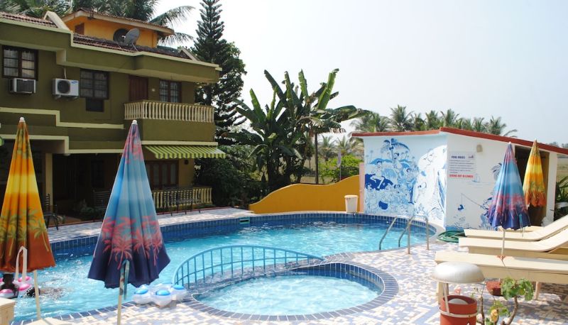 Basen - San Joao Holiday Homes