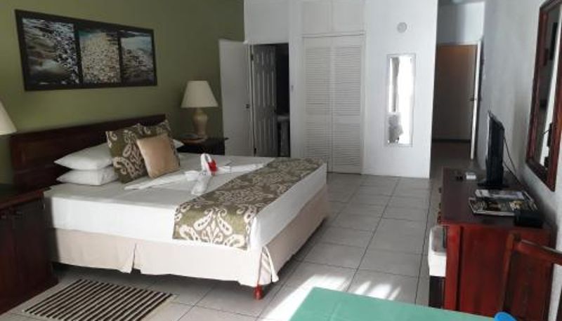 Kamer - Tropical Sunset Beach Apartment Hotel