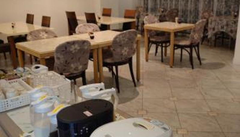 Sala śniadaniowa w restauracji - Libest Inn Amami