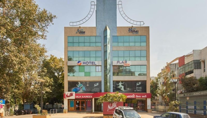 Info - Hotel Flair Inn