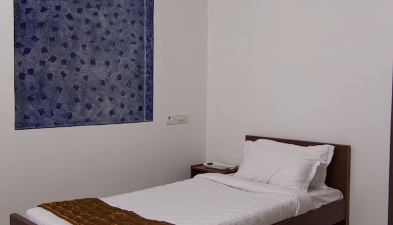Camera business - Phoenix Hospitality Services