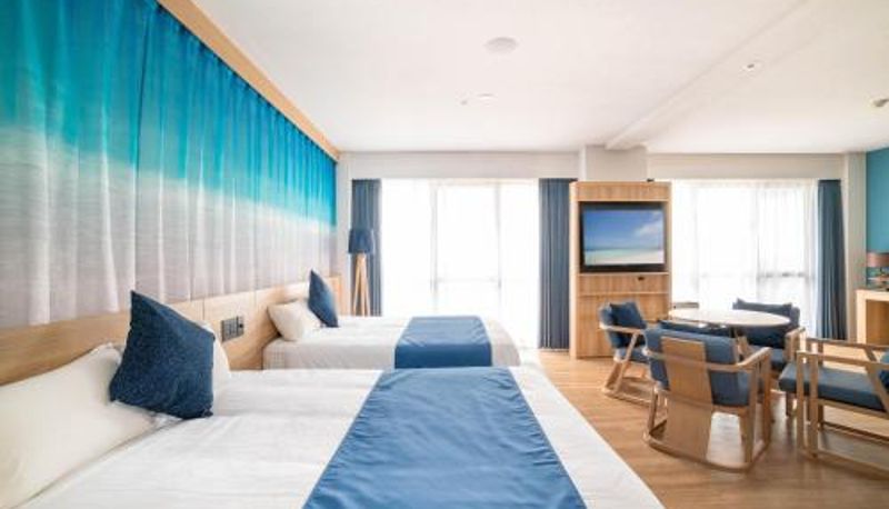 Suite - Watermark Hotel Okinawa Kume Island
