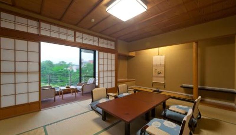 Zimmer - Tagawa Ryusenkaku
