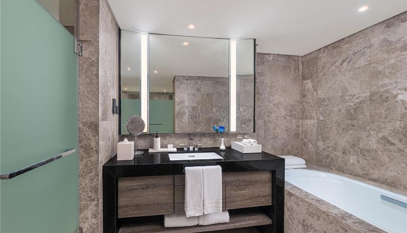 Zimmer - Conrad Manila