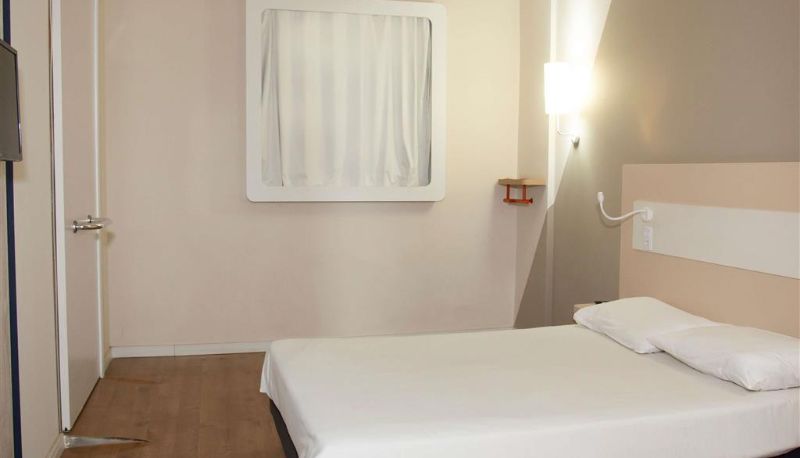 Zimmer - ibis budget Manhuacu