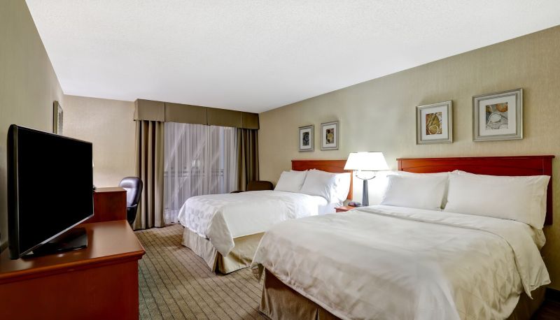 Zimmer - Holiday Inn LAVAL - MONTREAL by IHG