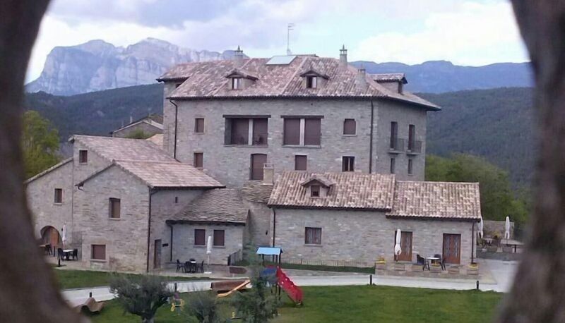 Garten - Casas Pirineo Aínsa: Pool & Garden