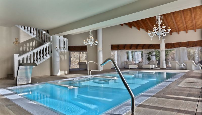 Piscina - Hotel & SPA Bringué