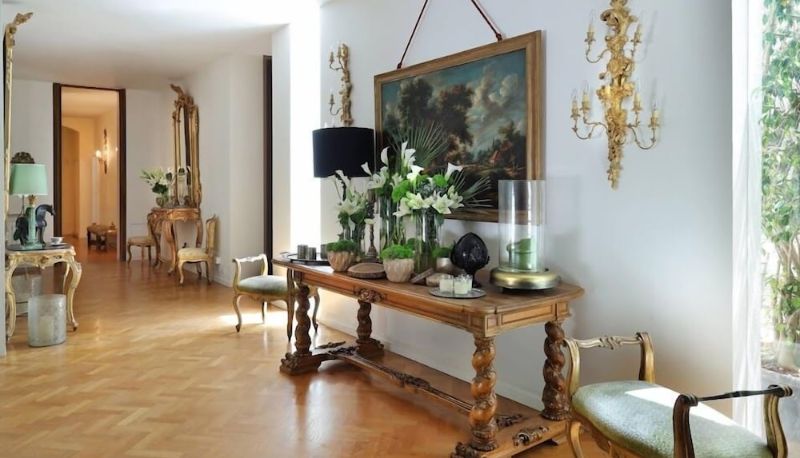 Reception - Maison d'Enrì