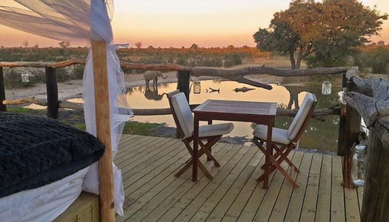 Zimmer mit Balkon - Hwange Elephant's Eye