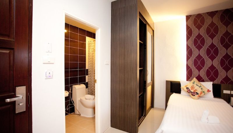 Info - Chill Patong Hotel