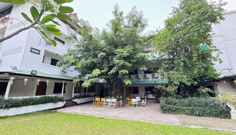 Terrace - Collection O Lai Thai Guesthouse
