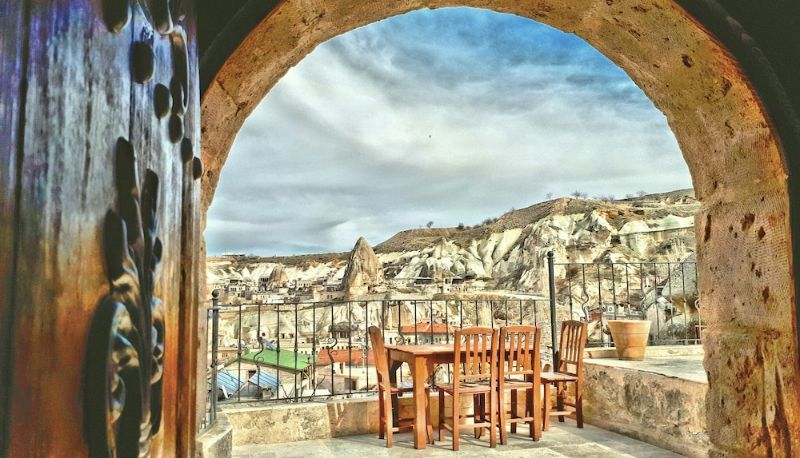 Taras - Grand Cave Suites
