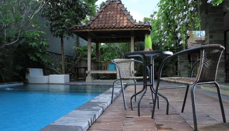 Zwembad - Rumah Batu Boutique Hotel