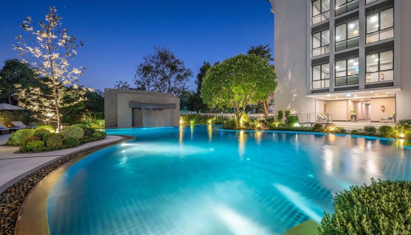プール - Manhattan Pattaya Hotel