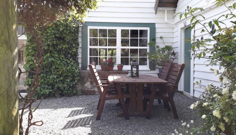 Area esterna dell'hotel - Marlborough Bed and Breakfast