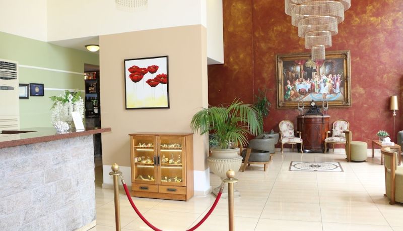 Salón - Al Murjan Palace Hotel