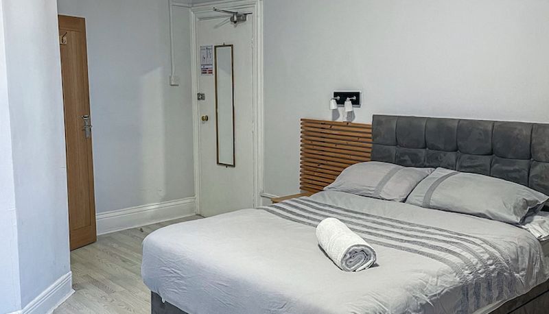 Suite - New George Hotel