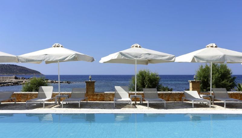 Piscina - Hotel Artina Nuovo