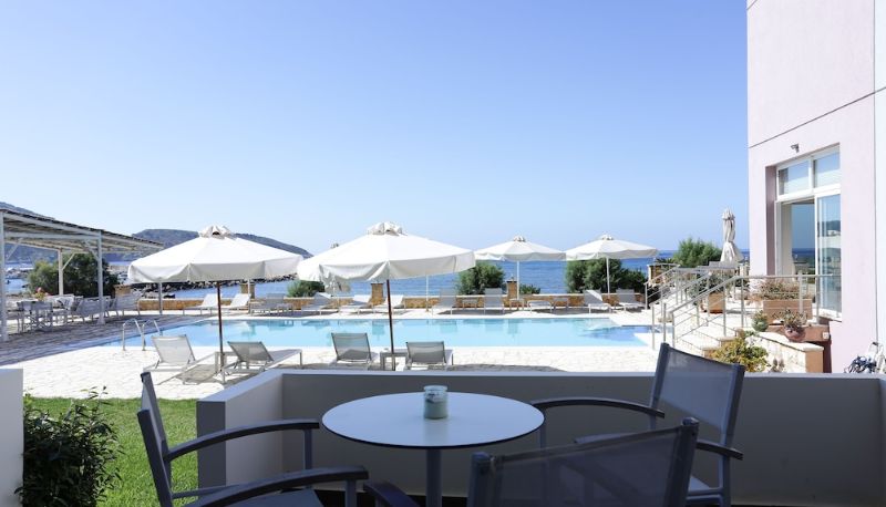 Piscina - Hotel Artina Nuovo